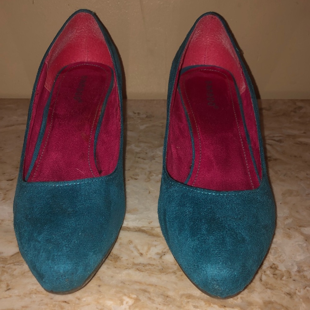 Teal Wedges